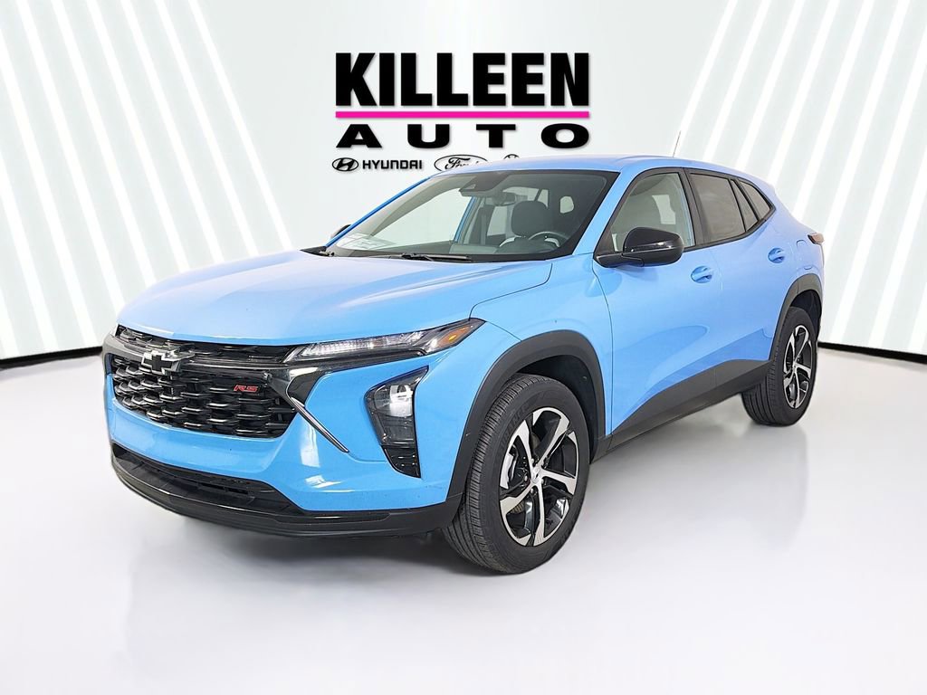 Used 2024 Chevrolet Trax RS w/ Driver Confidence Package image 3