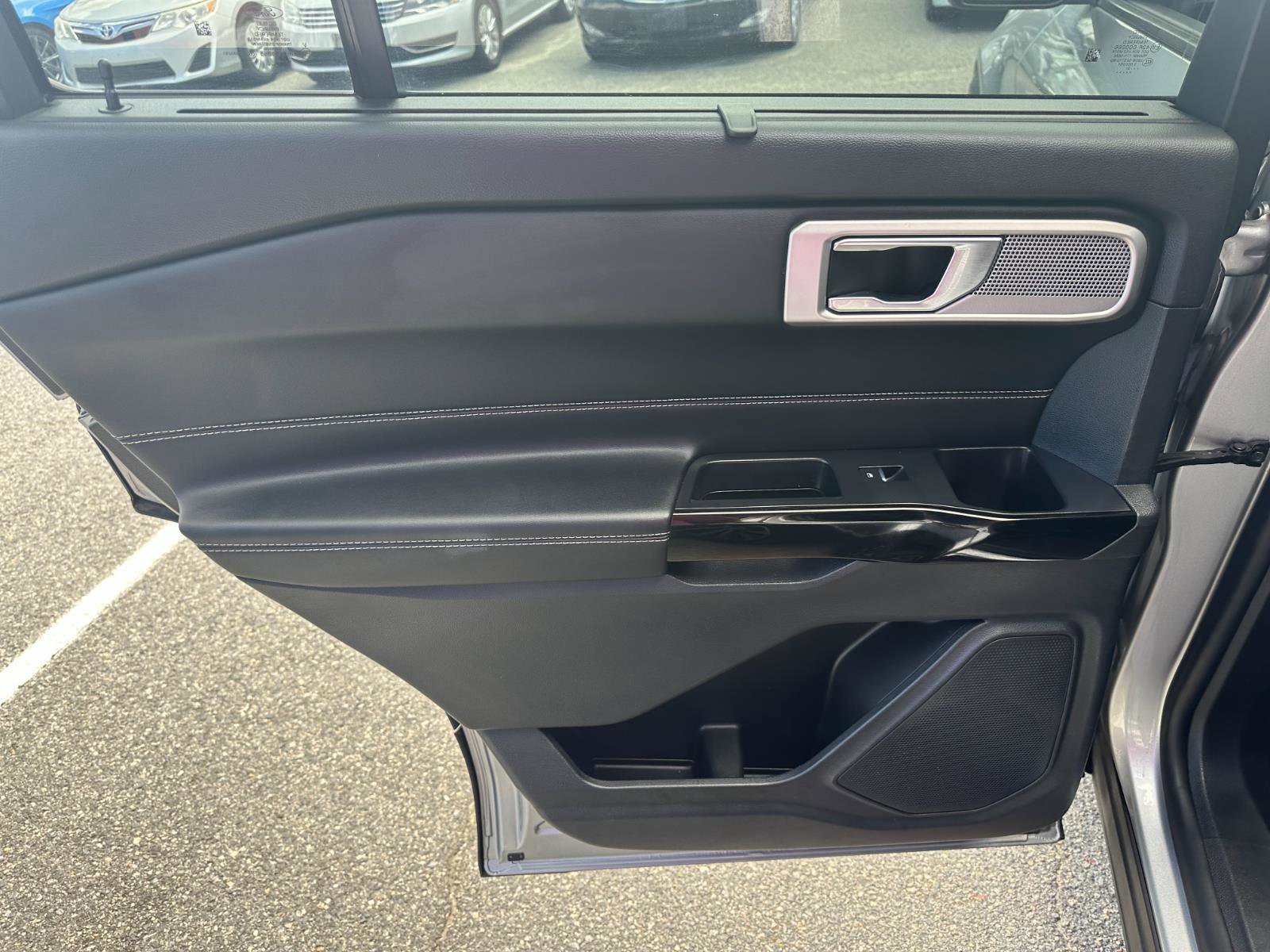 Used 2021 Ford Explorer ST w/ Equipment Group 401A image 21