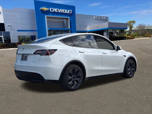 Used 2024 Tesla Model Y Long Range AWD/4WD image 22