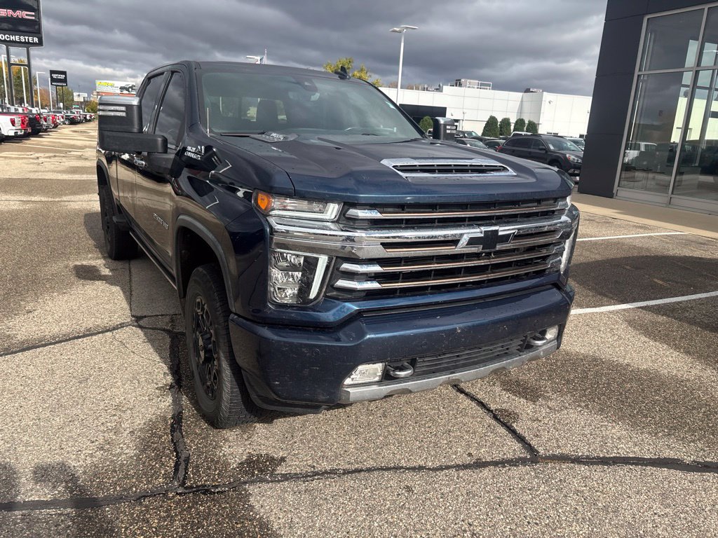 Used 2022 Chevrolet Silverado 2500 High Country AWD/4WD image 3