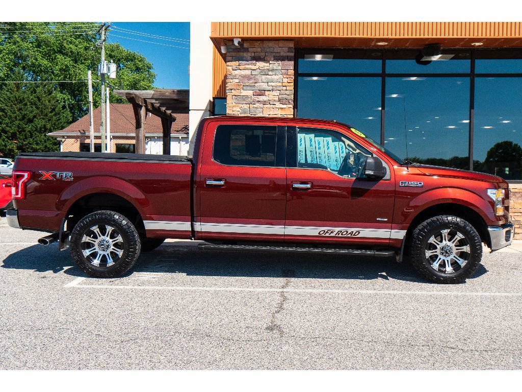 Used 2015 Ford F150 XLT w/ Equipment Group 302A Luxury AWD/4WD image 2