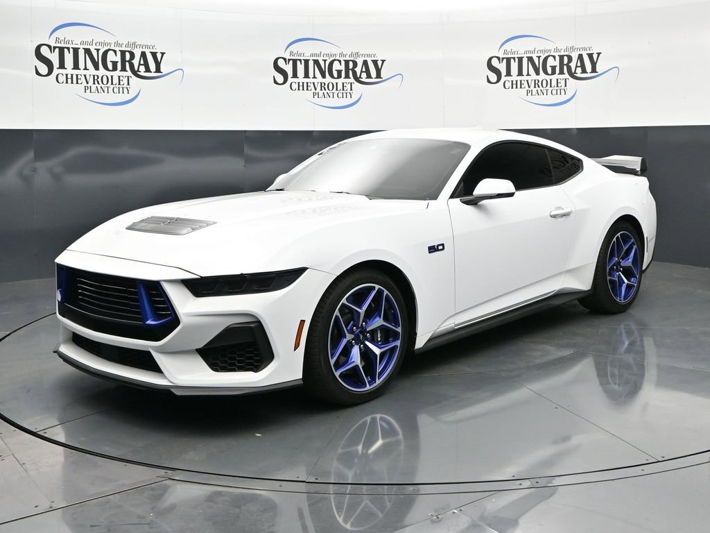 Used 2024 Ford Mustang GT Premium w/ GT Performance Package RWD image 3