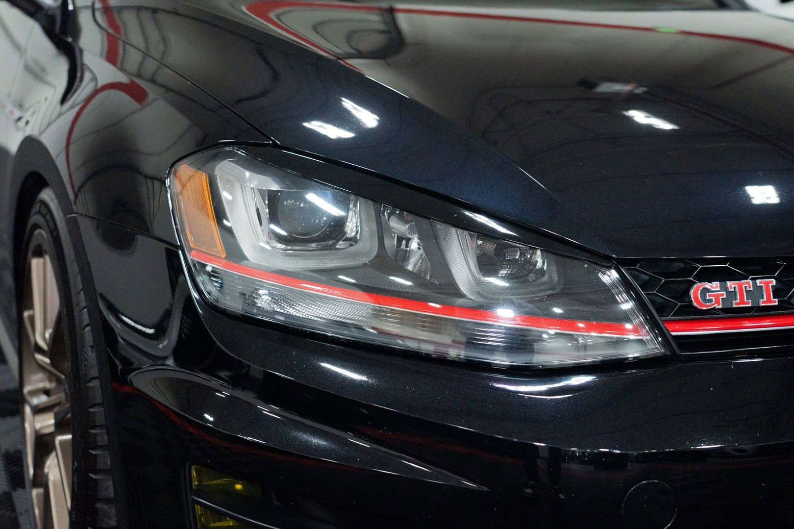 Used 2017 Volkswagen GTI Autobahn FWD image 13