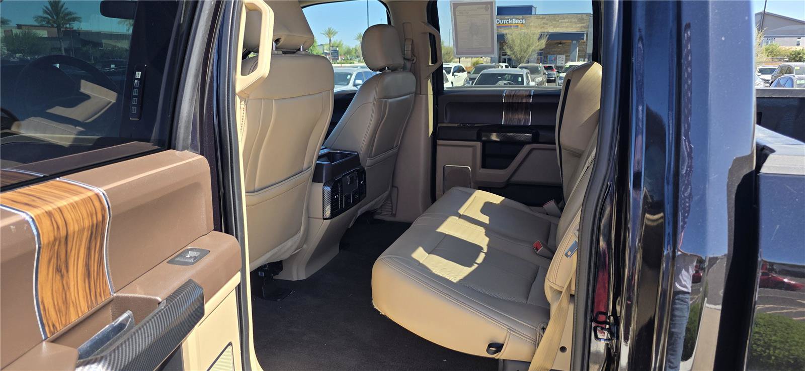 Used 2019 Ford F150 Lariat AWD/4WD image 10