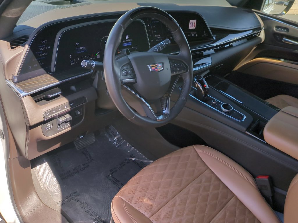 Certified 2024 Cadillac Escalade Sport AWD/4WD image 11