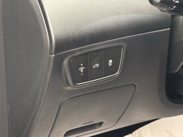 Used 2023 Hyundai Santa Cruz SEL w/ Activity Package image 16