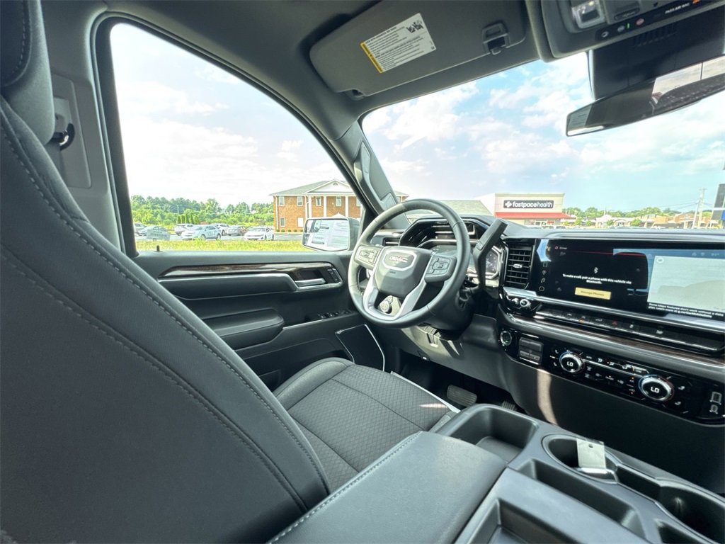 Used 2024 GMC Sierra 1500 Elevation image 15