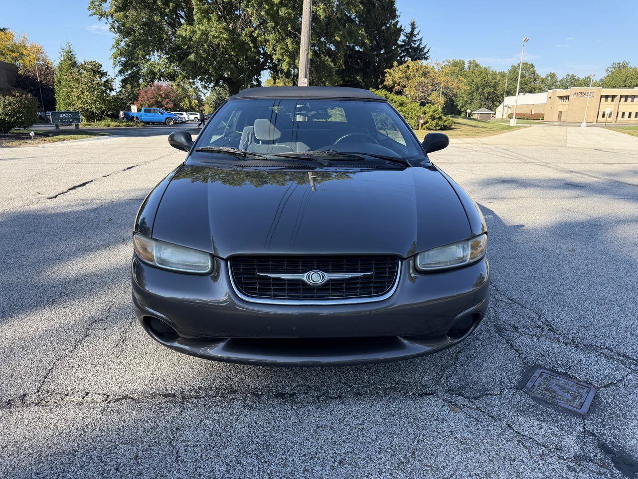 Used 2000 Chrysler Sebring JX FWD image 3