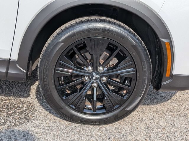 Used 2022 Mitsubishi Eclipse Cross LE FWD image 10
