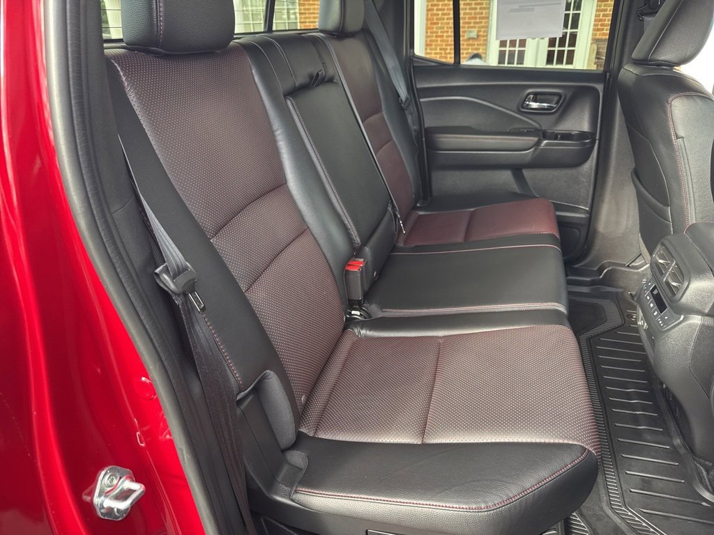 Used 2024 Honda Ridgeline Black Edition image 53