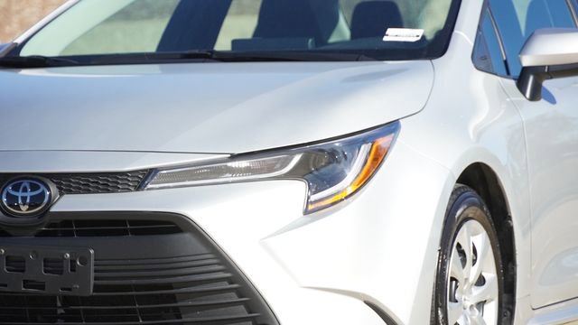 Used 2024 Toyota Corolla LE image 4
