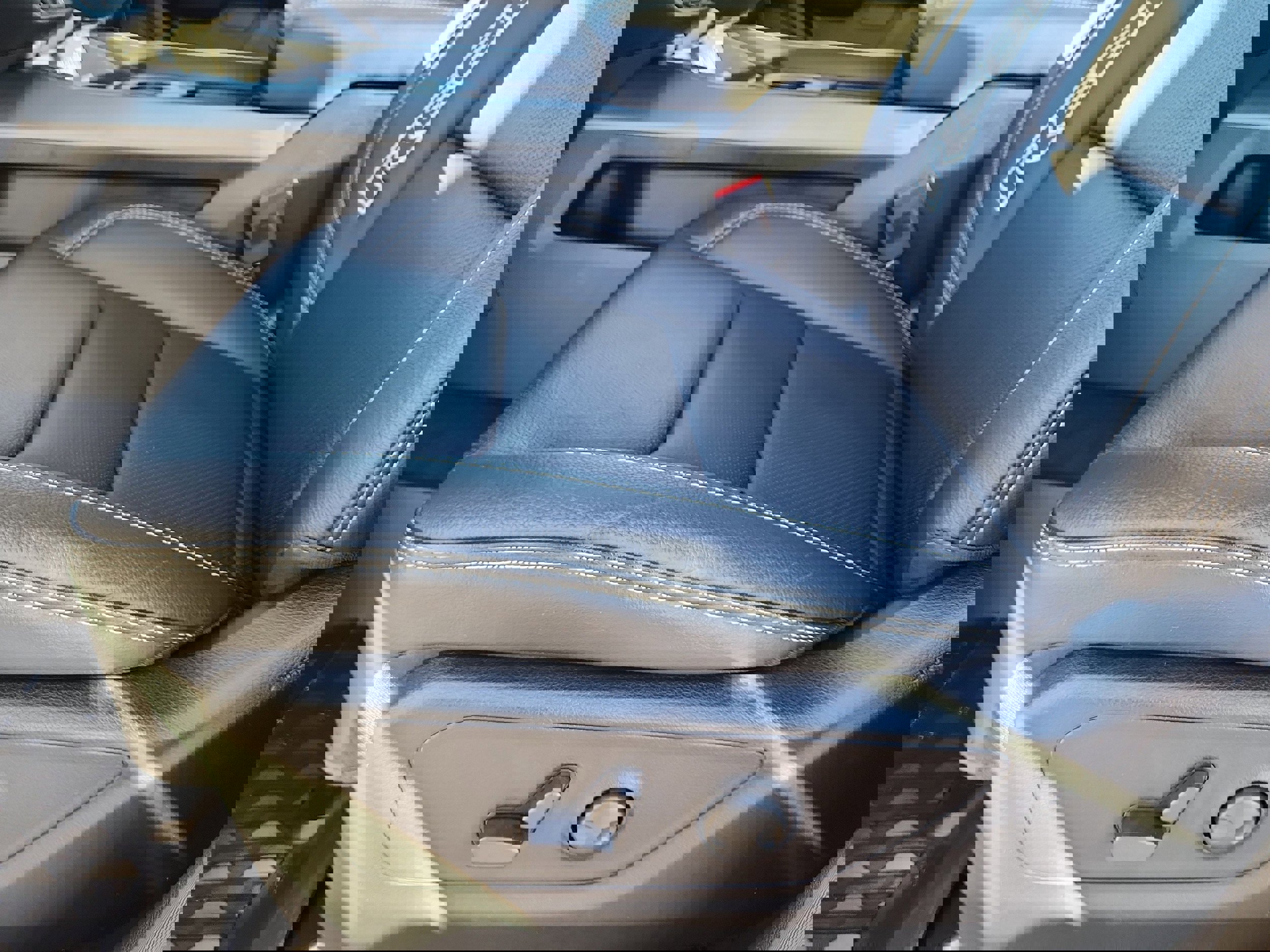 New 2026 RAM 1500 Rebel w/ Rebel Level 2 Equipment Group image 11