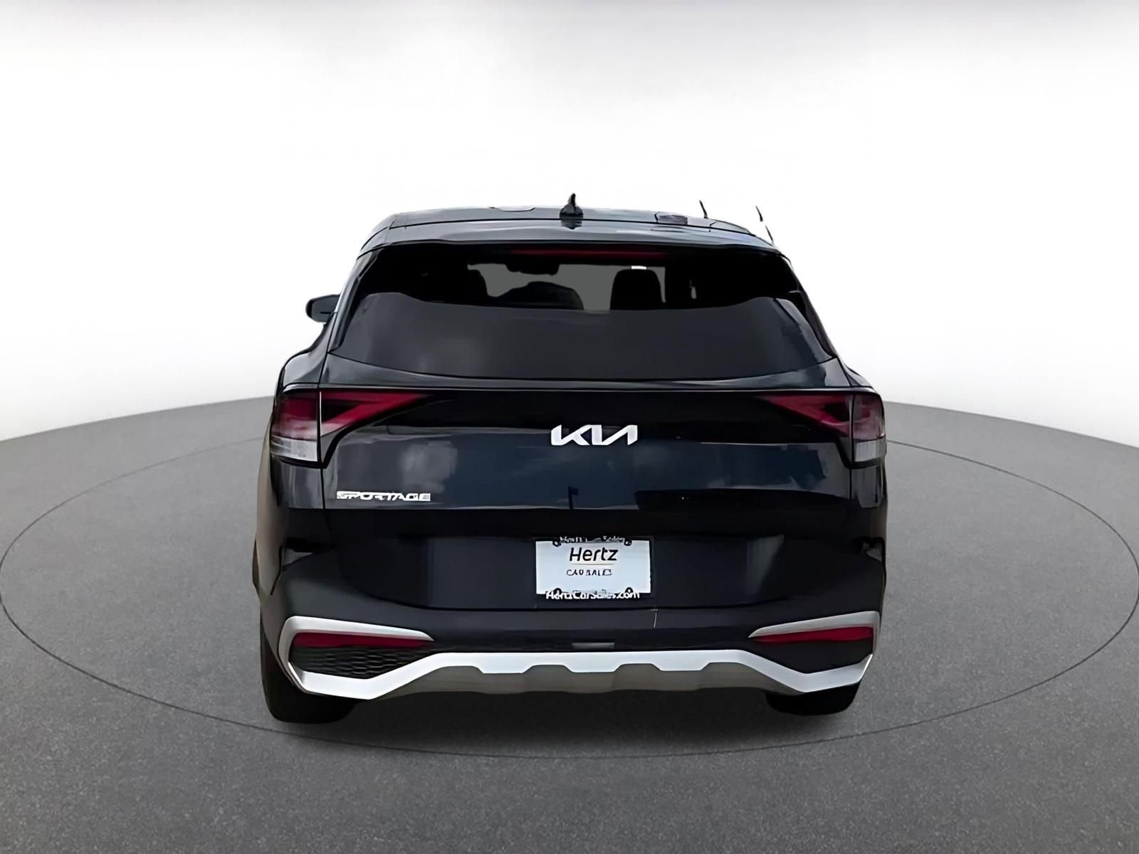 Used 2025 Kia Sportage LX image 12