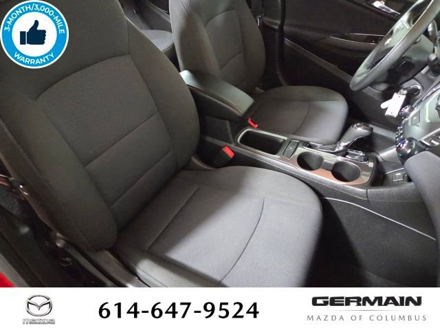 Used 2018 Chevrolet Cruze LT FWD image 28