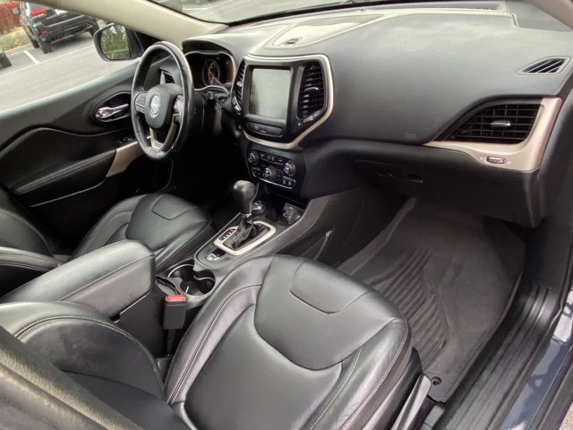 Used 2018 Jeep Cherokee Limited image 23