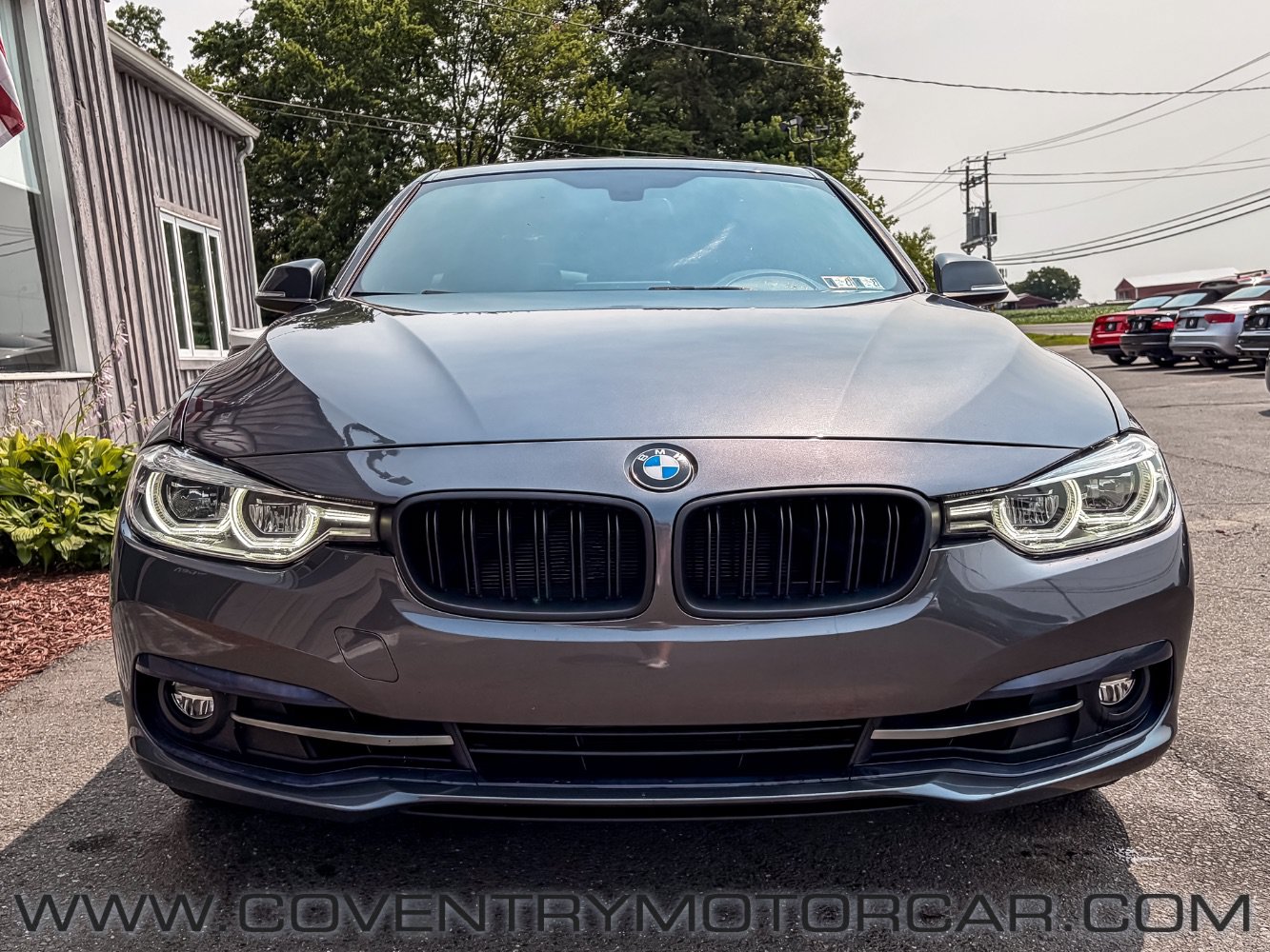 Used 2018 BMW 330i xDrive Sedan w/ Convenience Package AWD/4WD image 3