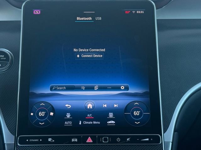 Used 2024 Mercedes-Benz GLC 300 image 8