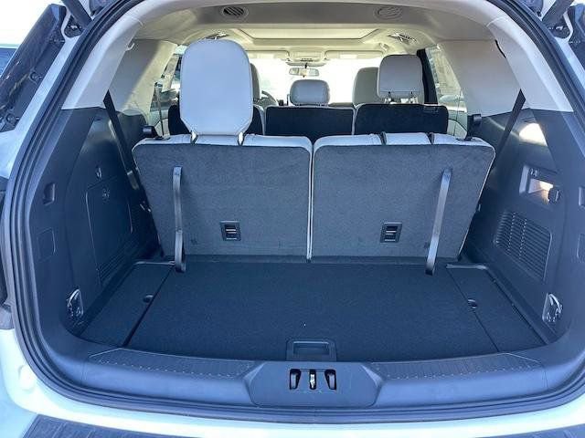 New 2025 Ford Explorer Active w/ Active Comfort Package image 8