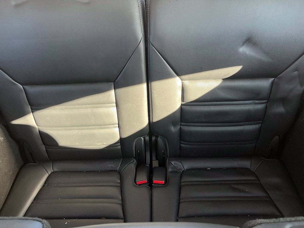 Used 2019 Kia Sorento SX w/ SX Touring Package FWD image 16