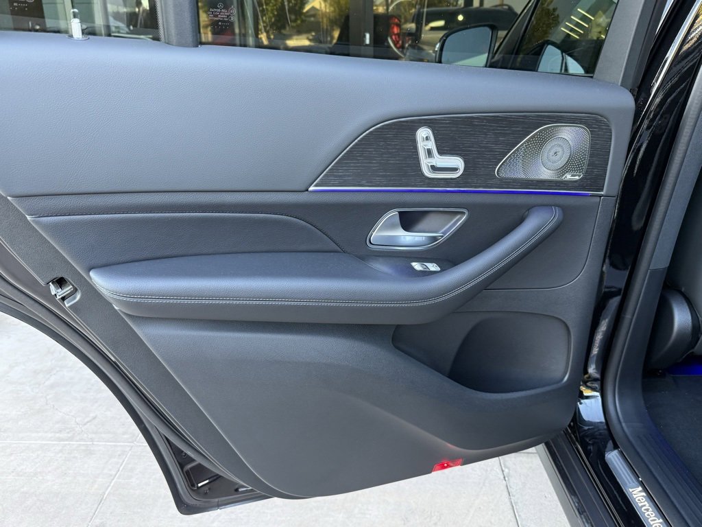 New 2025 Mercedes-Benz GLS 450 4MATIC image 24