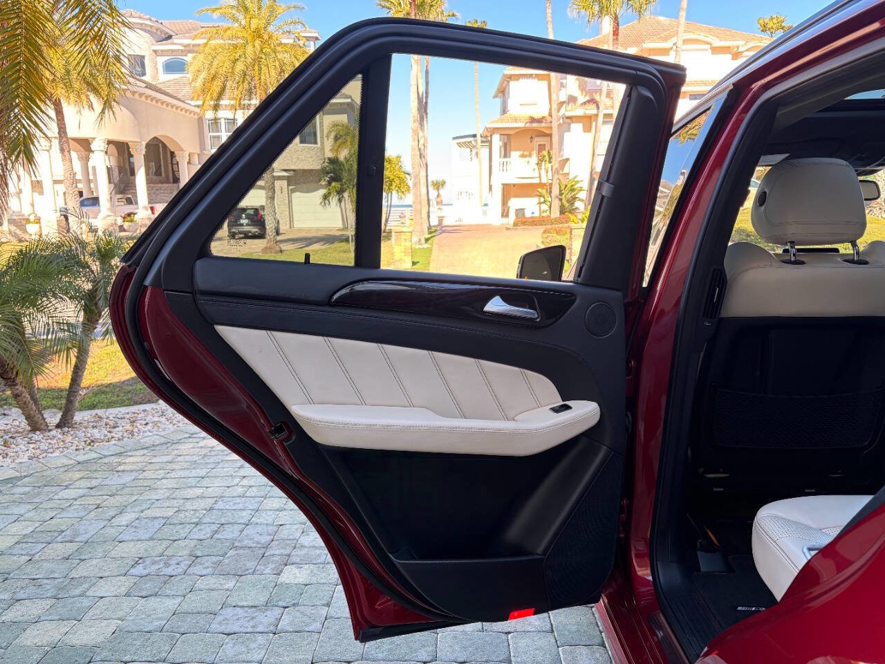 Used 2016 Mercedes-Benz GLE 63 AMG S w/ Driver Assistance Package image 79