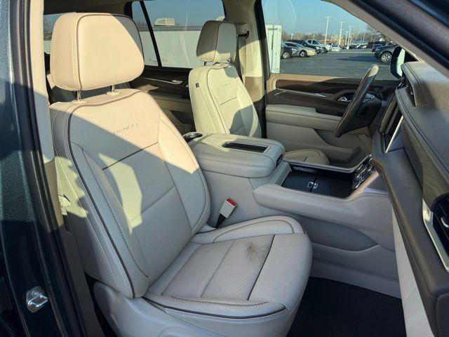 Used 2021 GMC Yukon Denali w/ Denali Premium Package RWD image 41