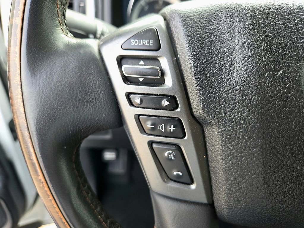 Used 2018 Nissan Titan Platinum Reserve w/ Platinum Utility Package image 12