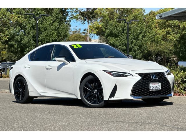 Used 2023 Lexus IS 300 w/ Comfort Package RWD image 2