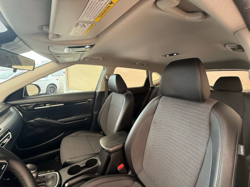 Used 2023 Kia Seltos S image 28