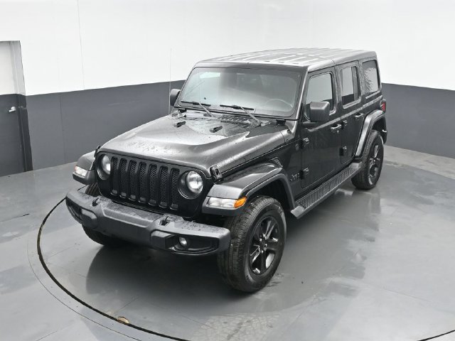 Used 2020 Jeep Wrangler Unlimited Sahara AWD/4WD image 30