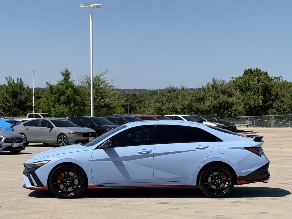Used 2026 Hyundai Elantra N w/ Cargo Package FWD image 3