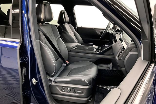 Used 2025 INFINITI QX80 Autograph w/ Premium Cargo Package image 8