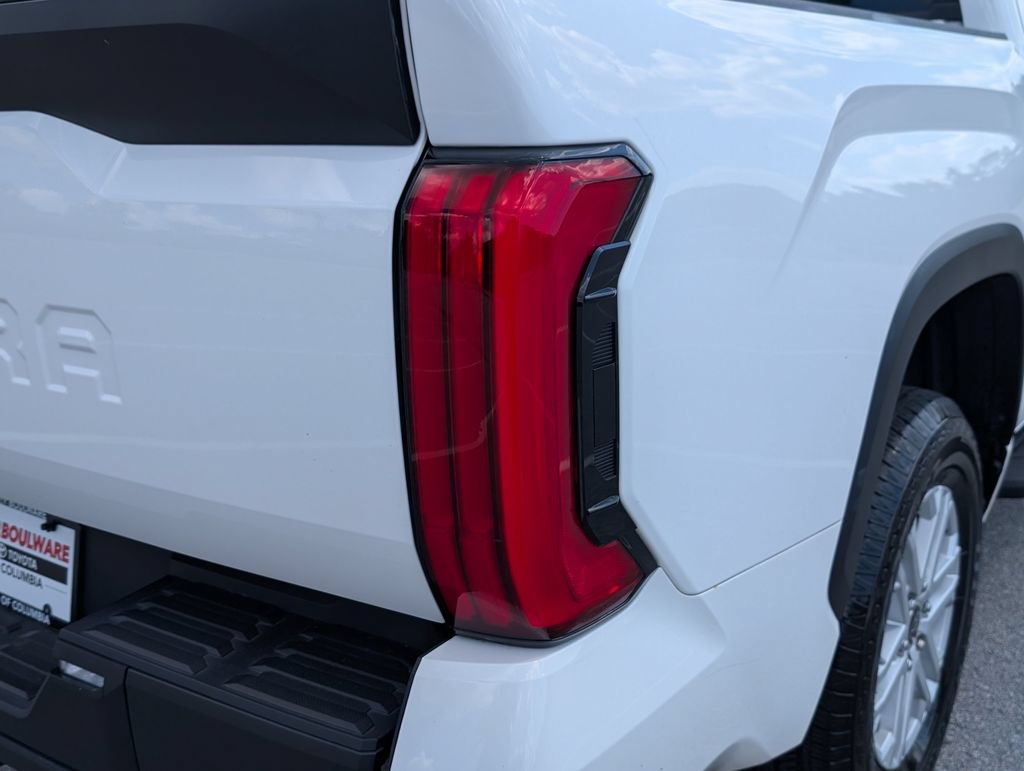 Used 2024 Toyota Tundra SR5 AWD/4WD image 6