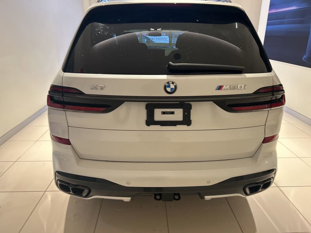 Used 2024 BMW X7 M60i w/ Executive Package image 17