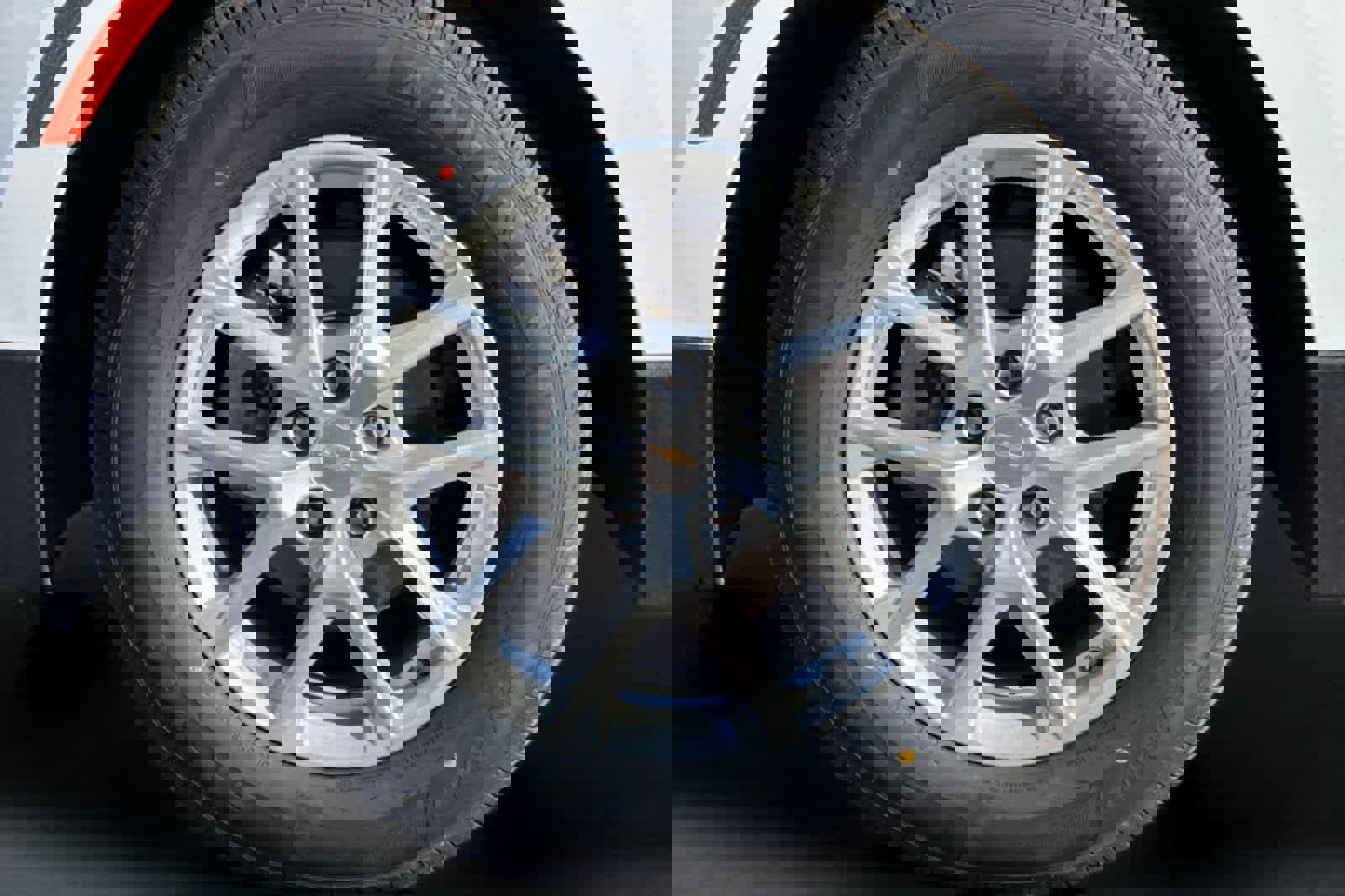 Used 2023 Chevrolet Equinox LT image 30