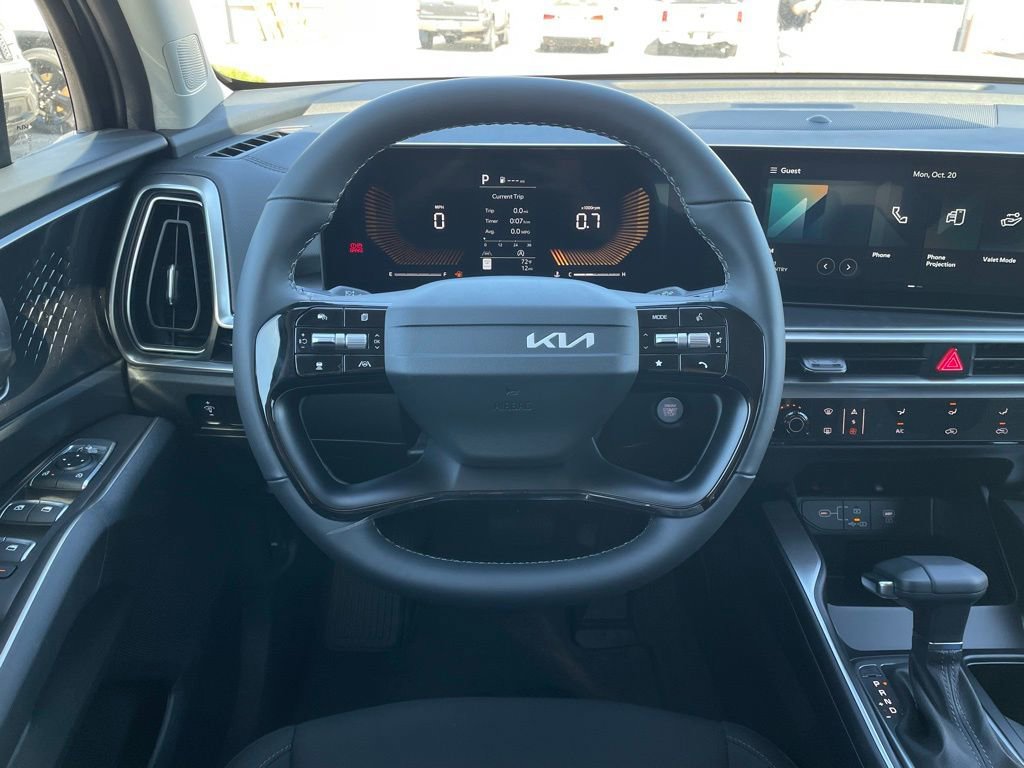 New 2026 Kia Sorento LX FWD image 14