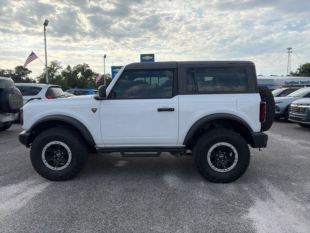 Used 2023 Ford Bronco Badlands w/ Sasquatch Package AWD/4WD image 2