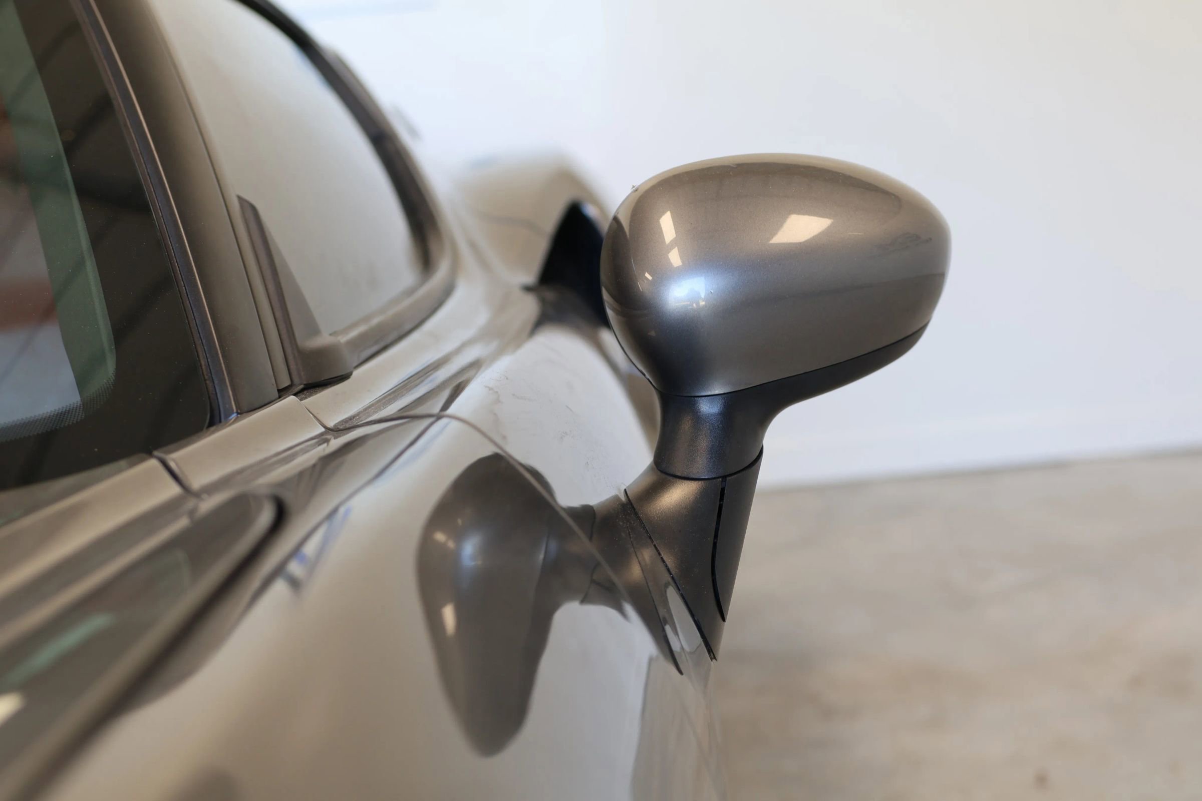 Used 2017 Alfa Romeo 4C Coupe image 13