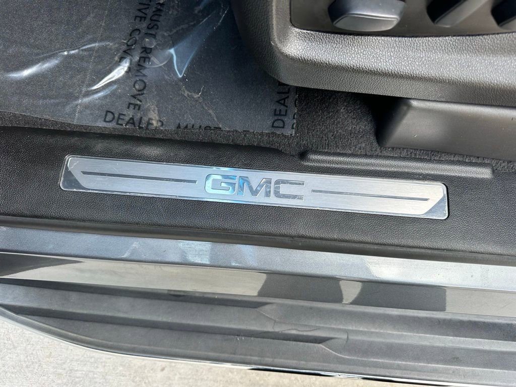 Used 2019 GMC Yukon SLT w/ Premium Edition image 23