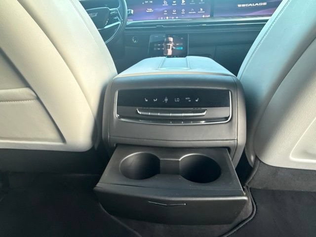 Used 2026 Cadillac Escalade Platinum Sport w/ LPO, ONYX Package AWD/4WD image 21