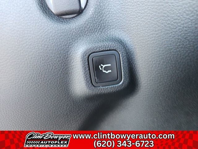 New 2026 Jeep Compass Trailhawk w/ Sun, Sound & Navigation Group image 25