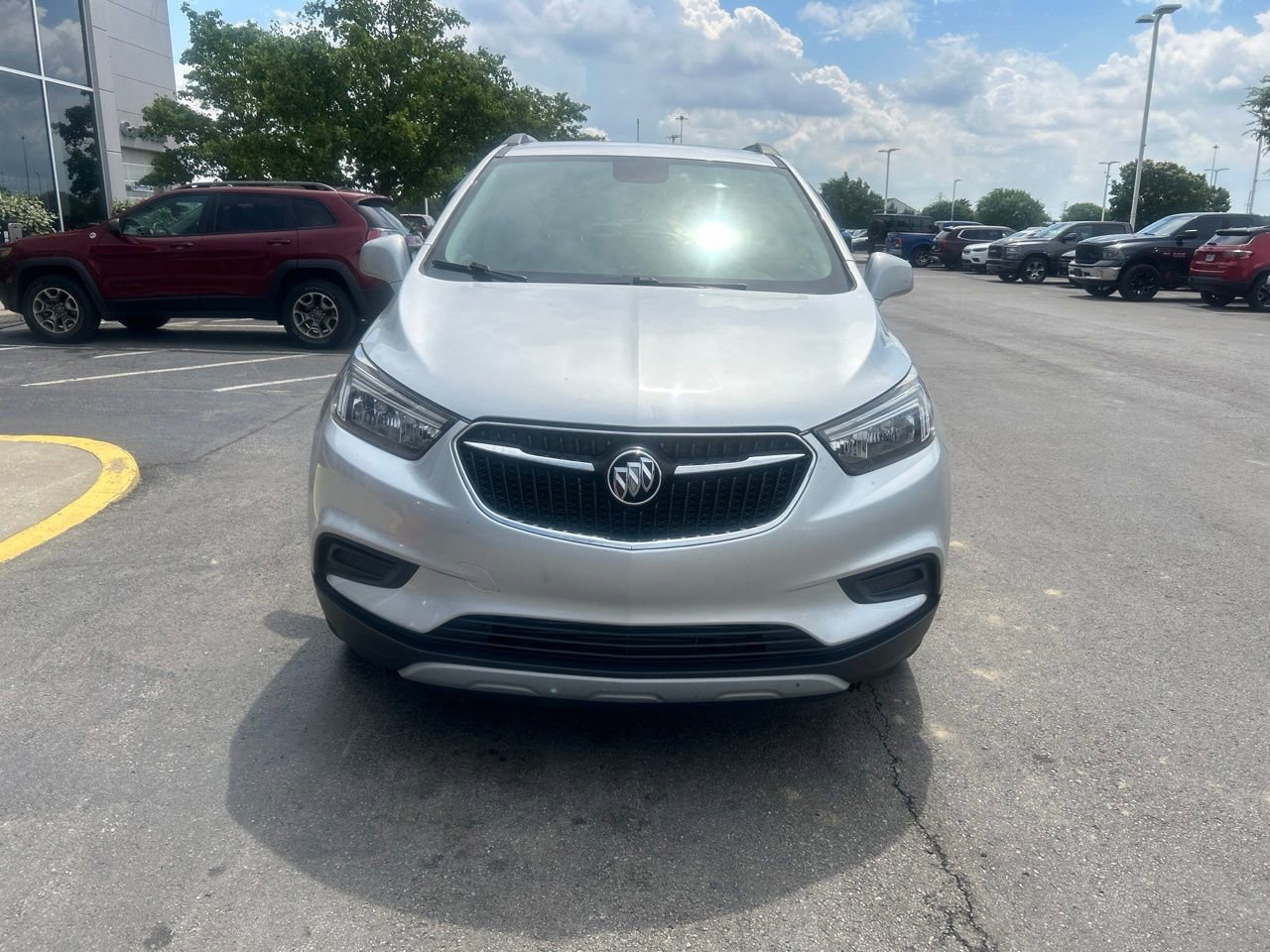 Used 2020 Buick Encore Preferred w/ Safety Package FWD image 8