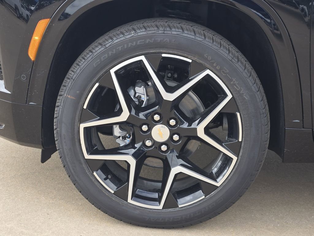 New 2026 Chevrolet Traverse High Country FWD image 20