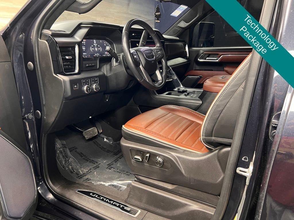 Used 2024 GMC Sierra 3500 Denali Ultimate image 4