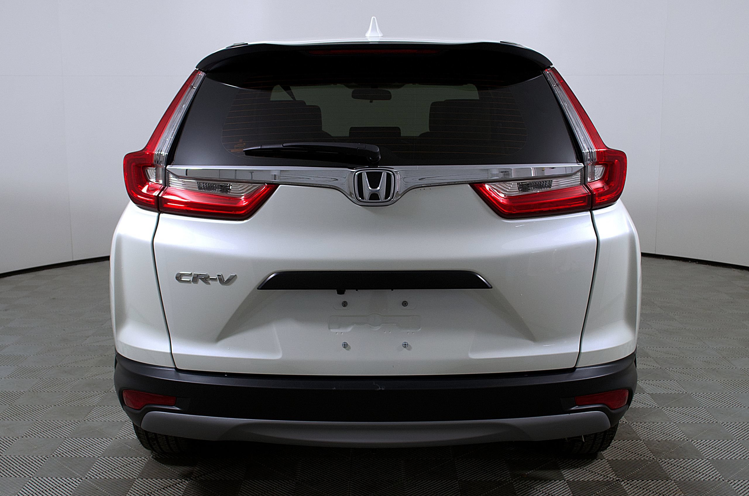 Used 2018 Honda CR-V LX image 8