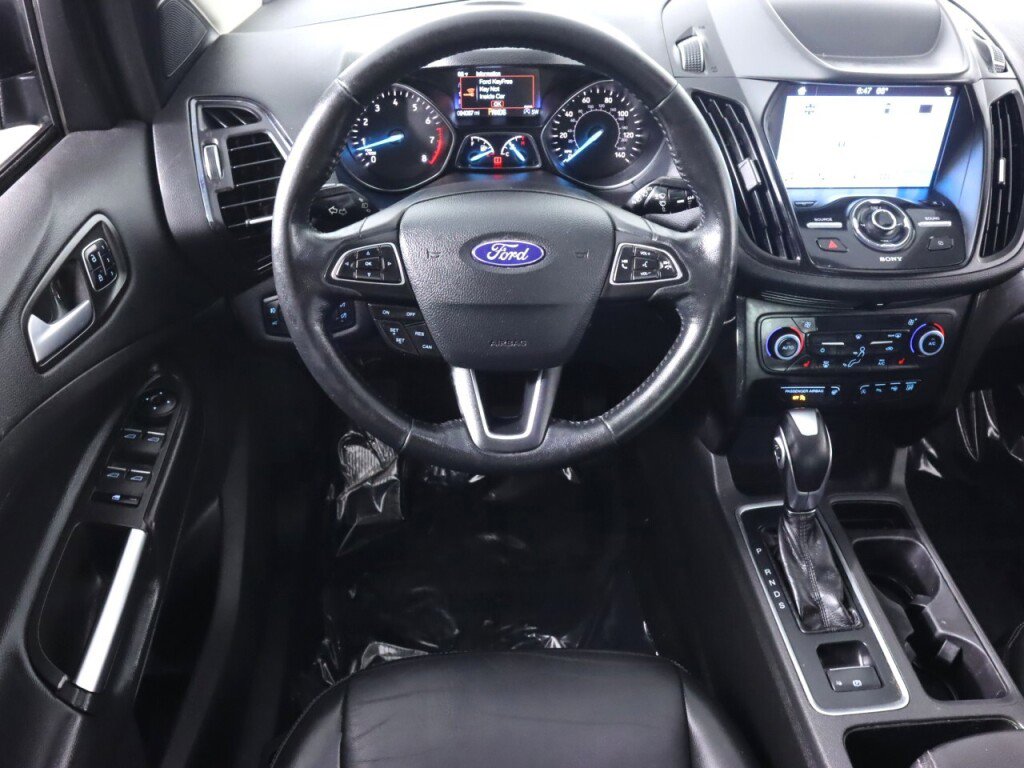 Used 2019 Ford Escape Titanium AWD/4WD image 34