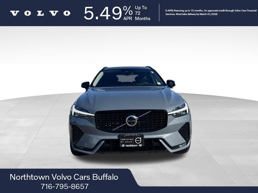 Certified 2024 Volvo XC60 B5 Ultimate w/ Climate Package image 4