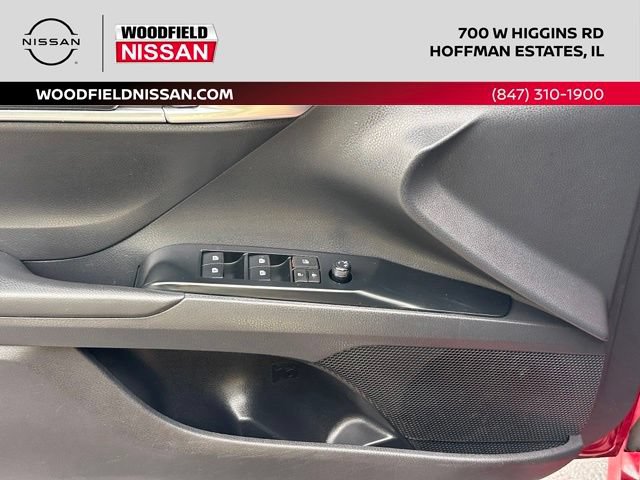 Used 2019 Toyota Camry LE FWD image 20
