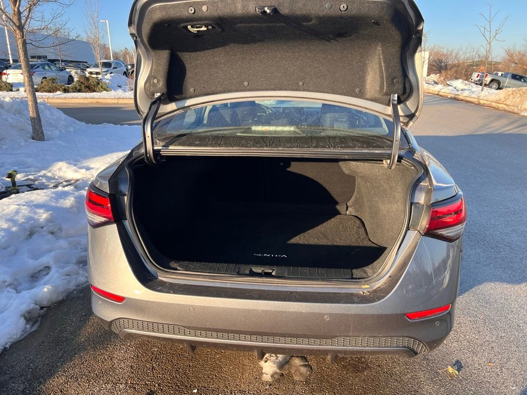 Used 2024 Nissan Sentra SV image 8