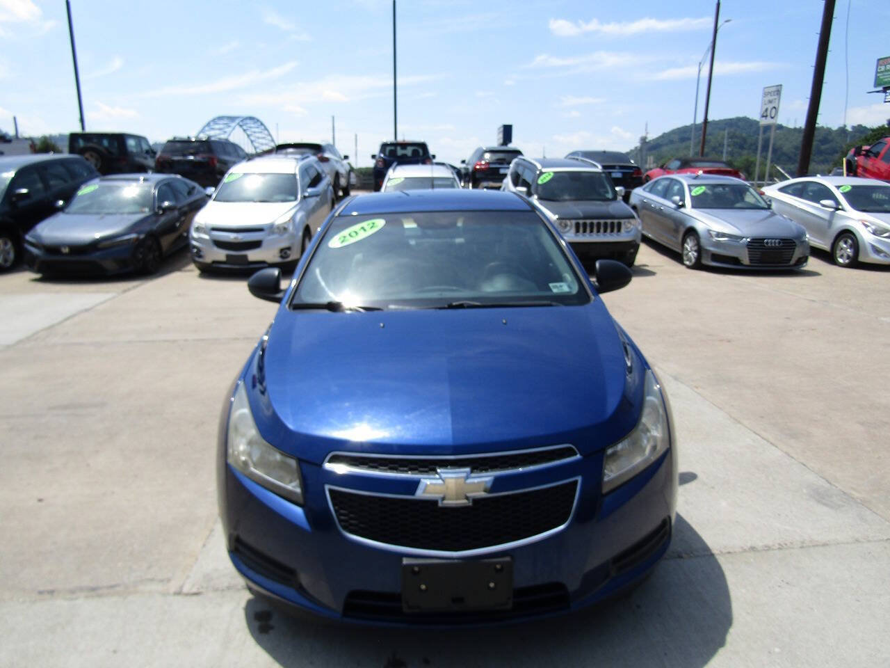 Used 2012 Chevrolet Cruze LS w/ Connectivity Package FWD image 4